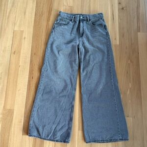 UNIQLO Japan drapey wide flare jeans gray